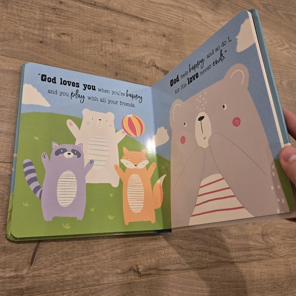 3/$15 NWT God Loves You, Little One‎ Board Book Baby Board Book - Picture 7 of 7